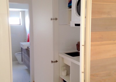 Laundry (after reno)