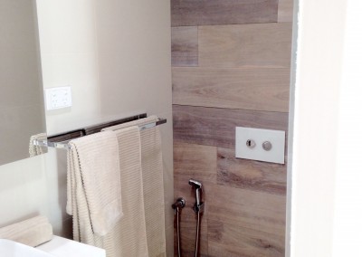 Ensuite Bathroom With Toilete and Shower