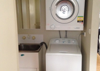 Laundry (before reno)