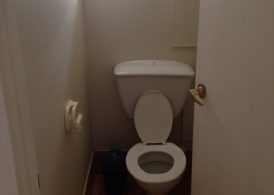 Separate Toilete (before reno)